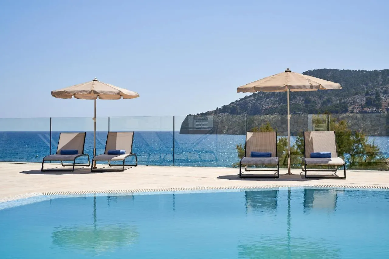 **** Aparthotel Bahia Suites Camp De Mar Spain