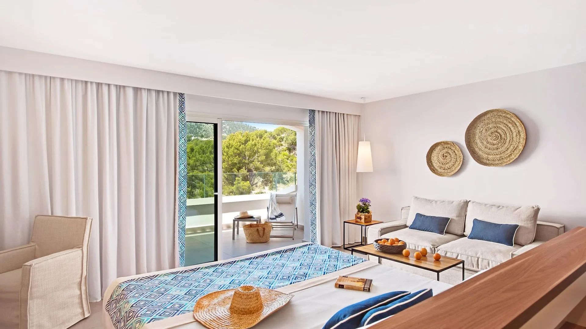 מלון דירות Bahia Suites קאמפ דה מאר