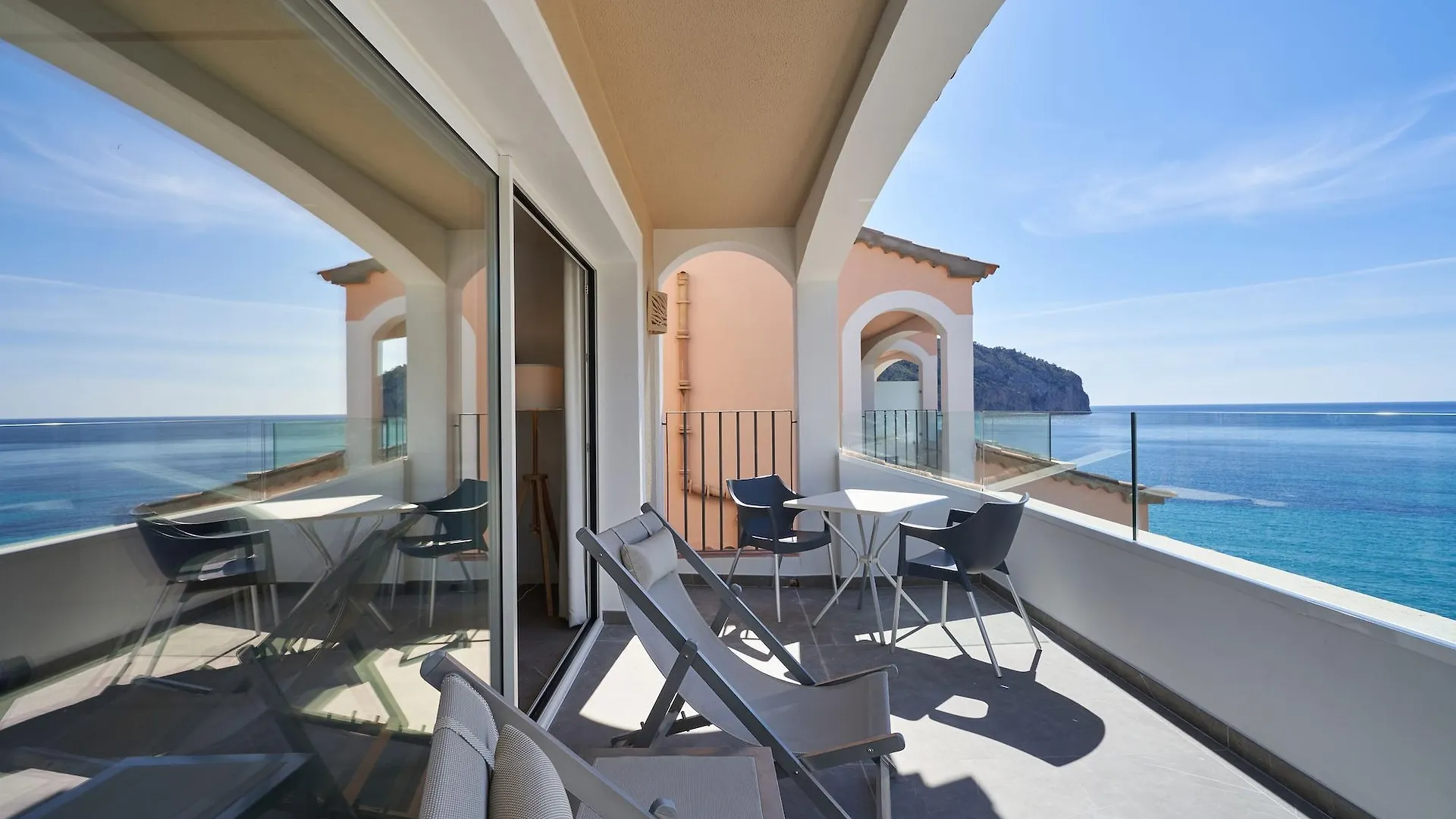 Bahia Suites קאמפ דה מאר ספרד